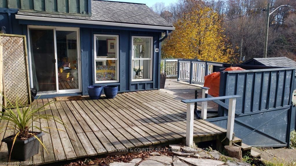 Listing Image 16