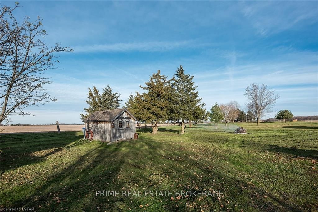 Listing Image 7