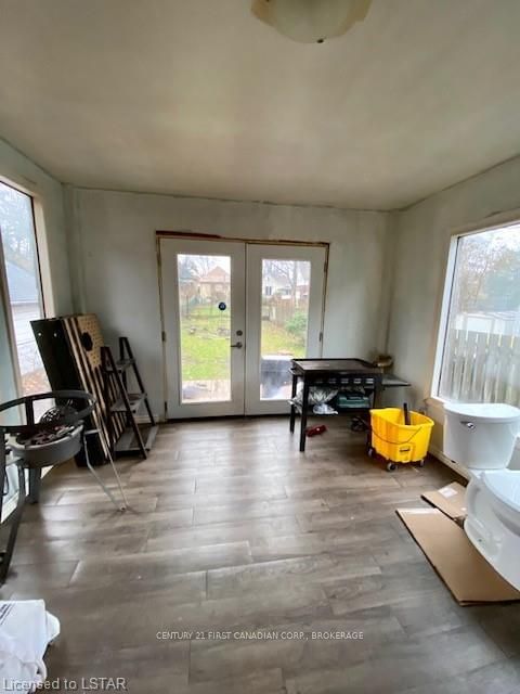 Listing Image 7