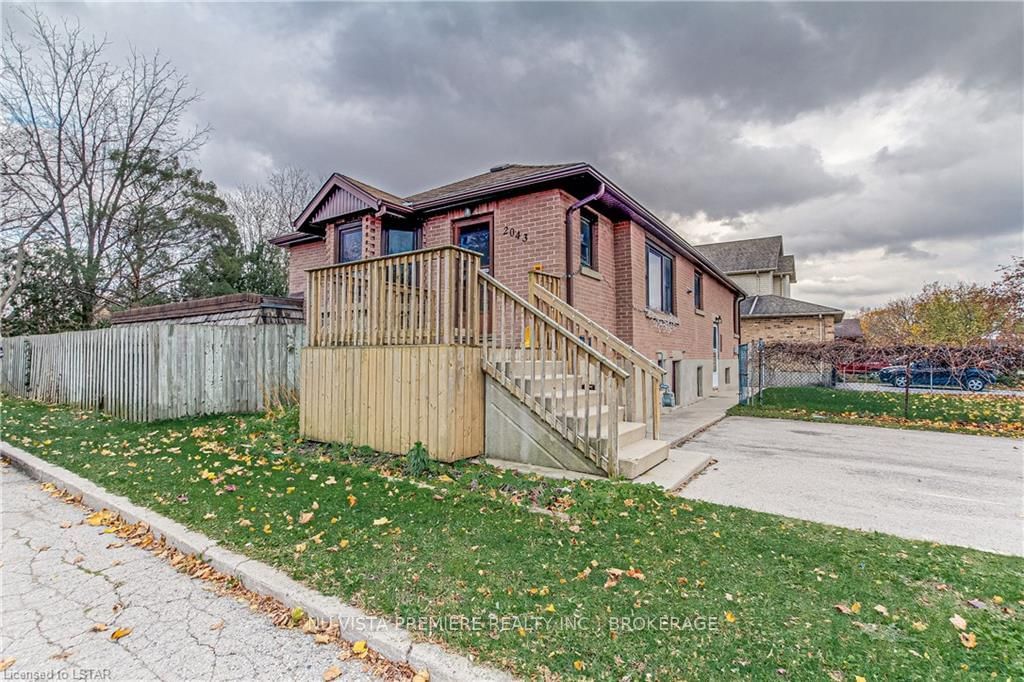 Listing Image 2