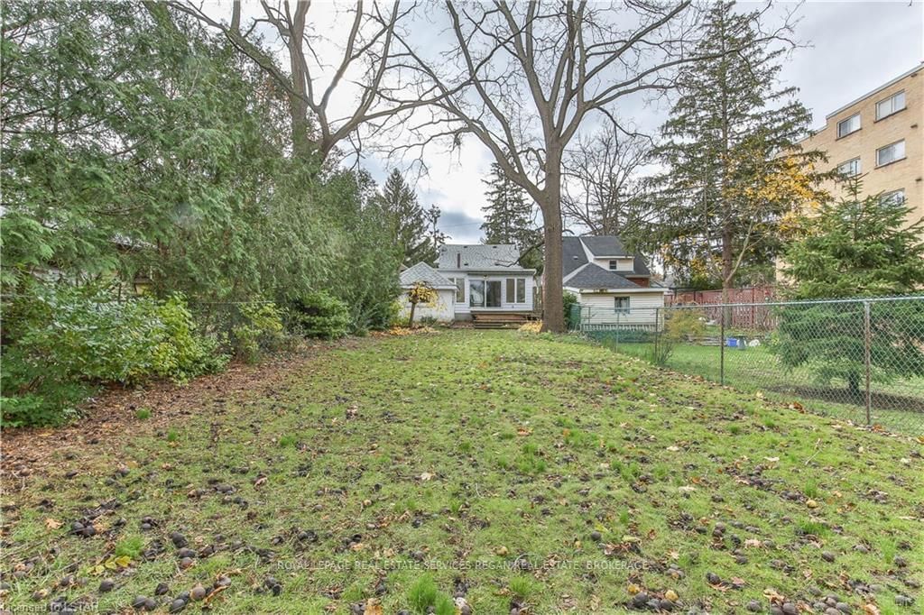 Listing Image 34