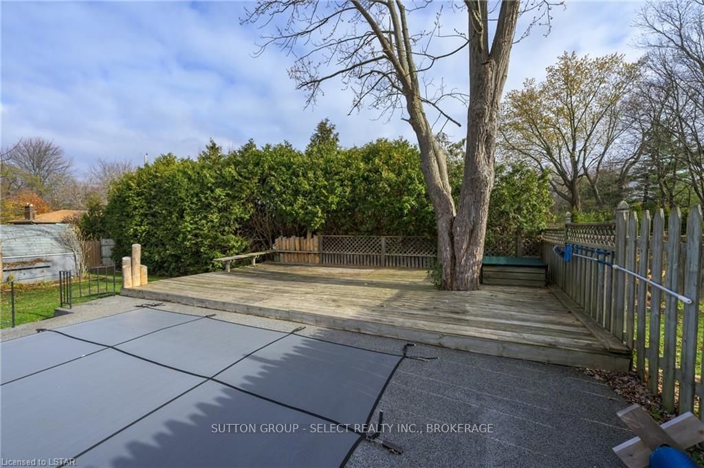 Listing Image 27