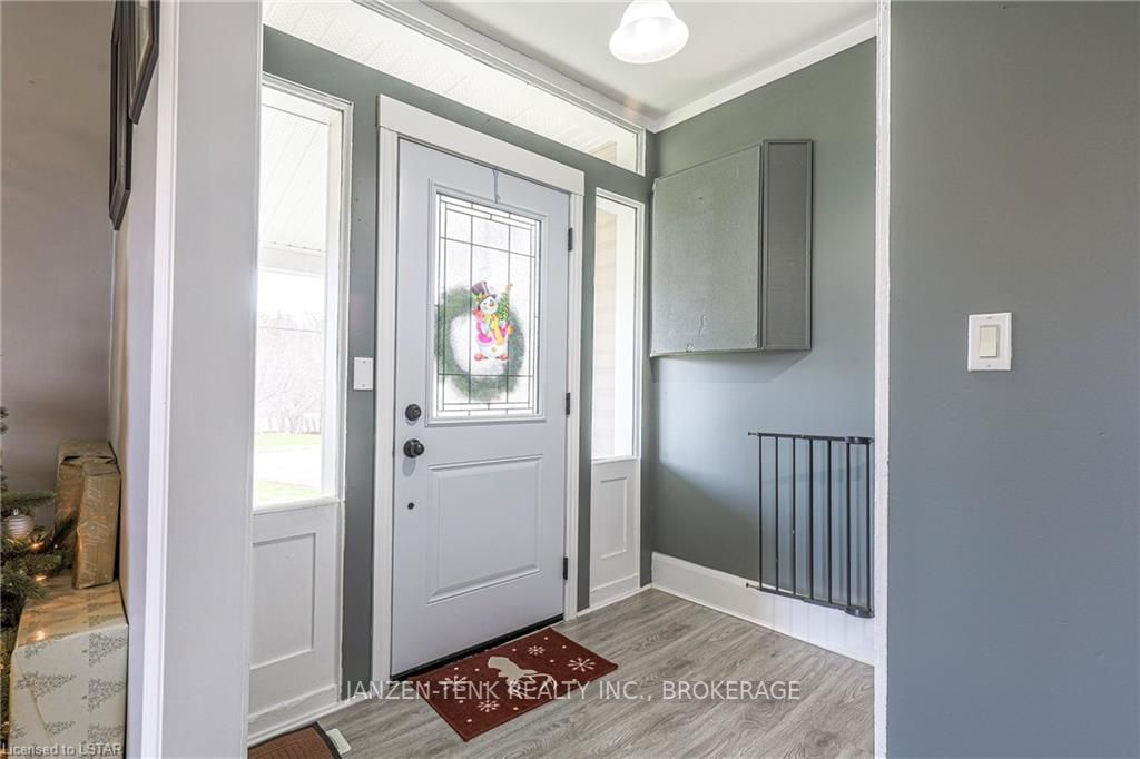 Detached House sold at 33 Elm Street, Bayham, Vienna, N0J 1Z0 - MLS: X7799536