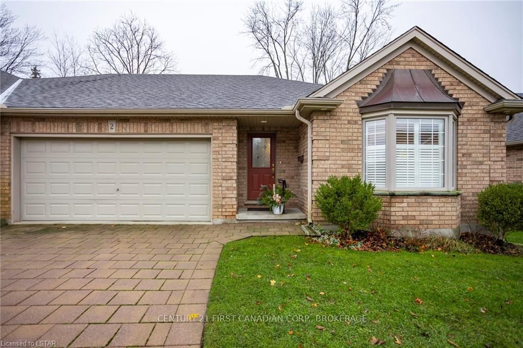 Listing photo 2