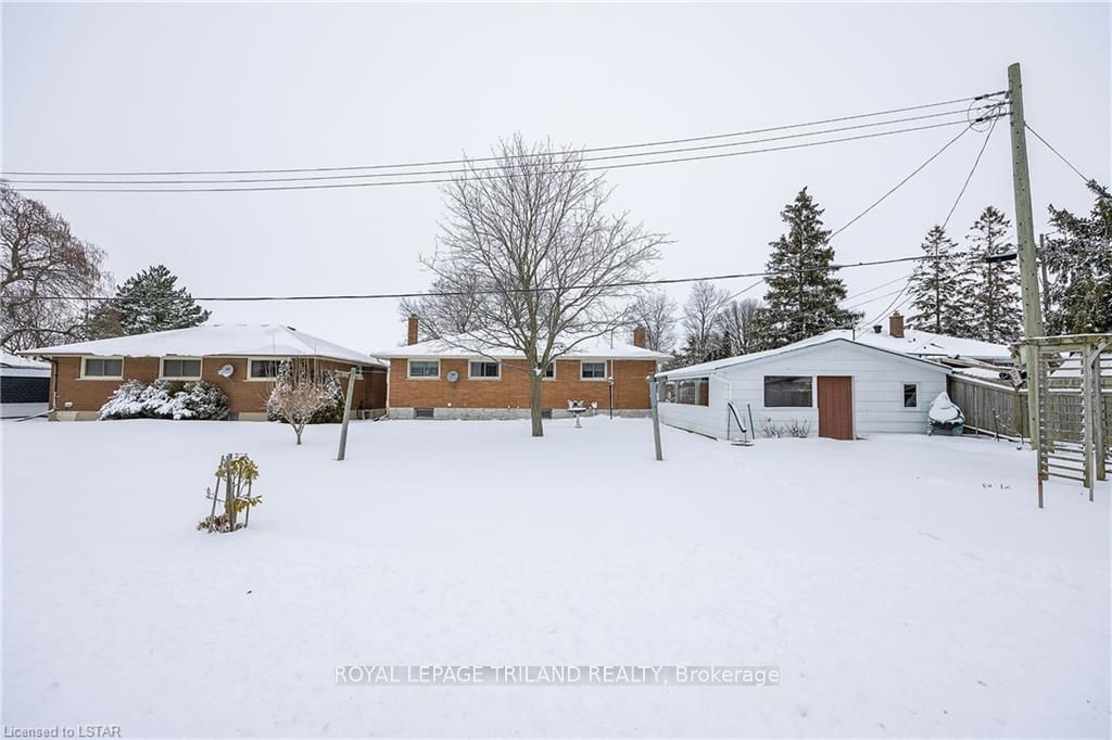 Listing Image 7