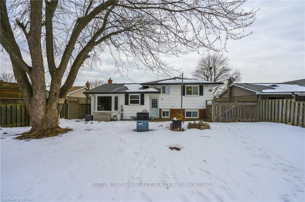 Listing Image 7