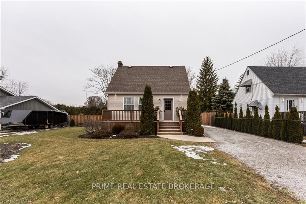 Listing photo 2