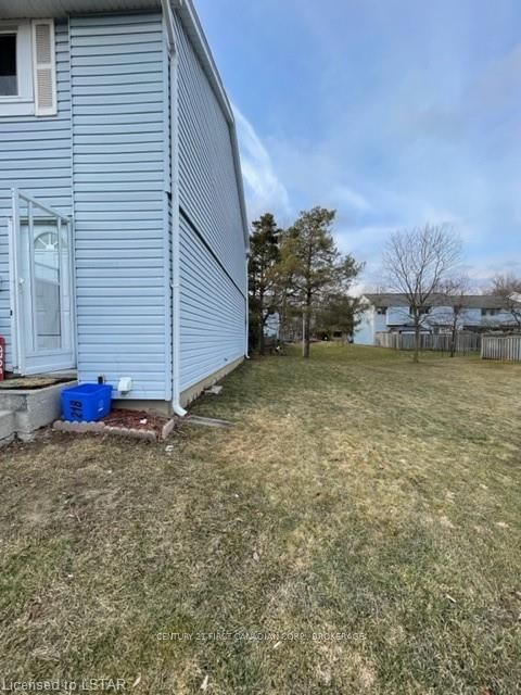 Listing Image 24