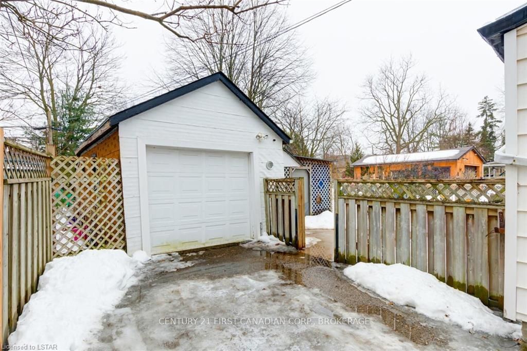 Listing Image 37