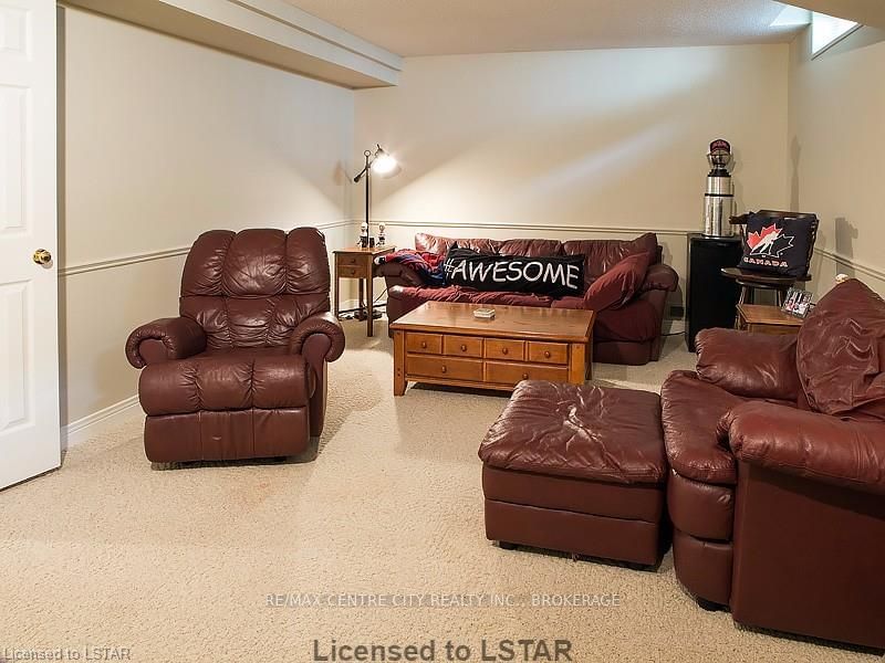 Listing Image 28