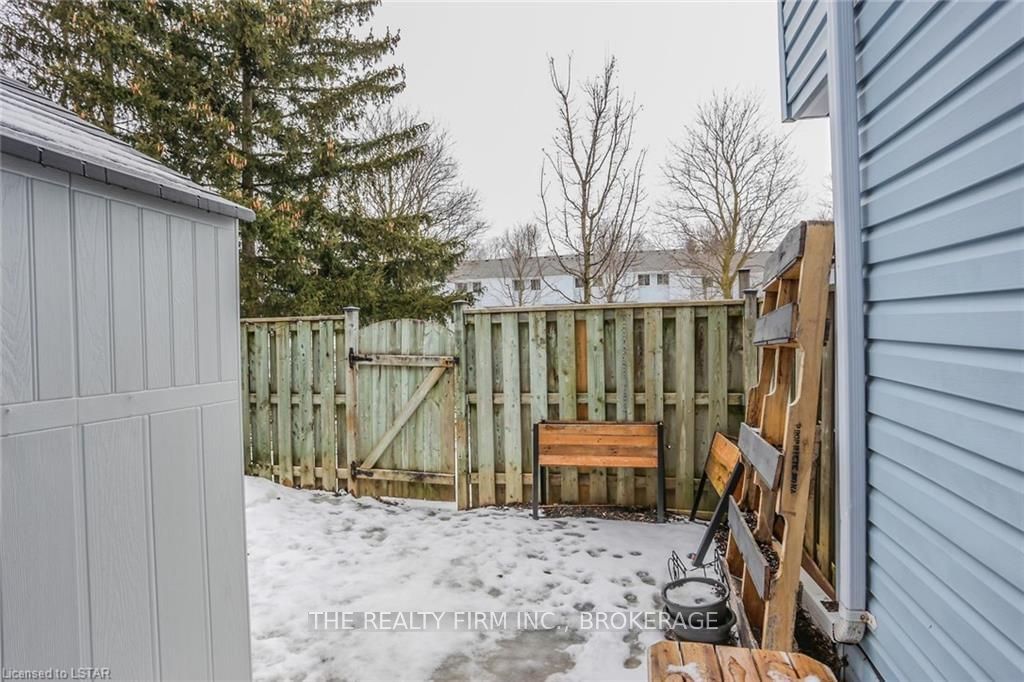 Listing Image 24
