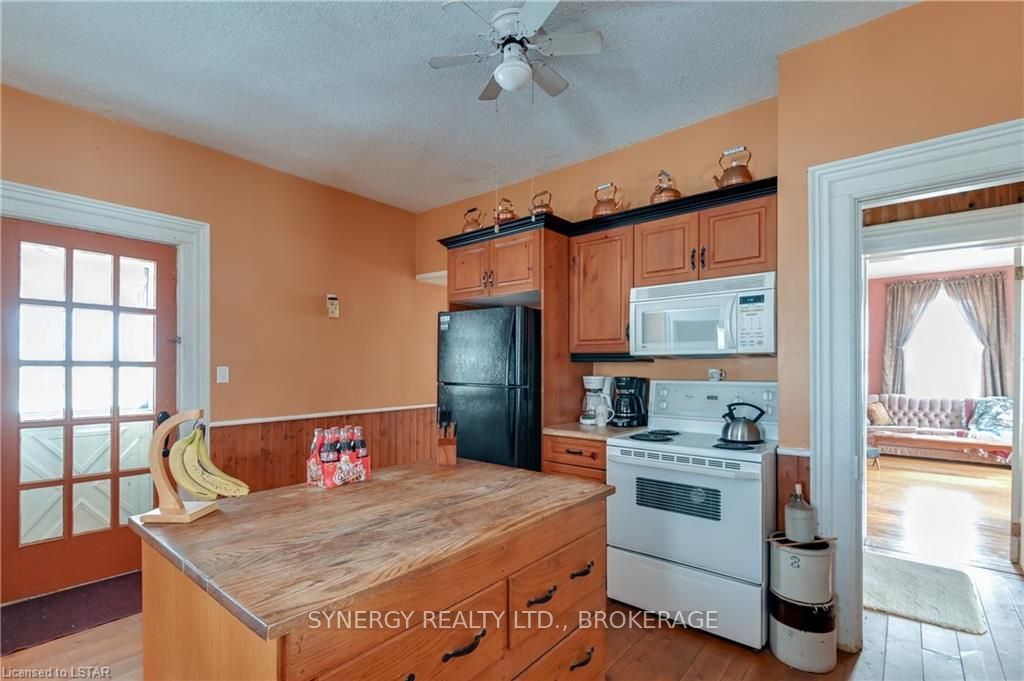 Listing Image 15