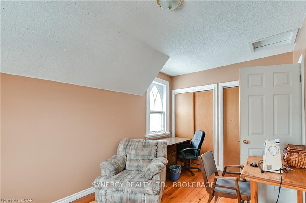 Listing Image 28