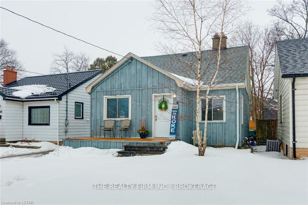 Listing Image 3