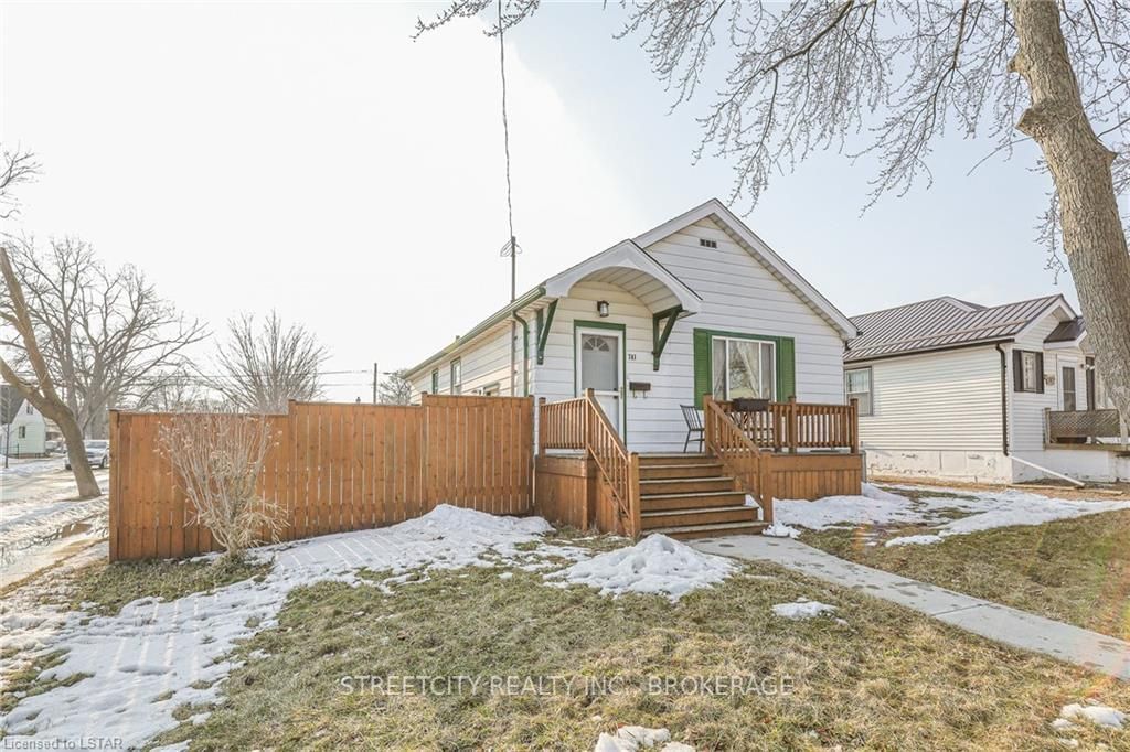 Listing Image 3
