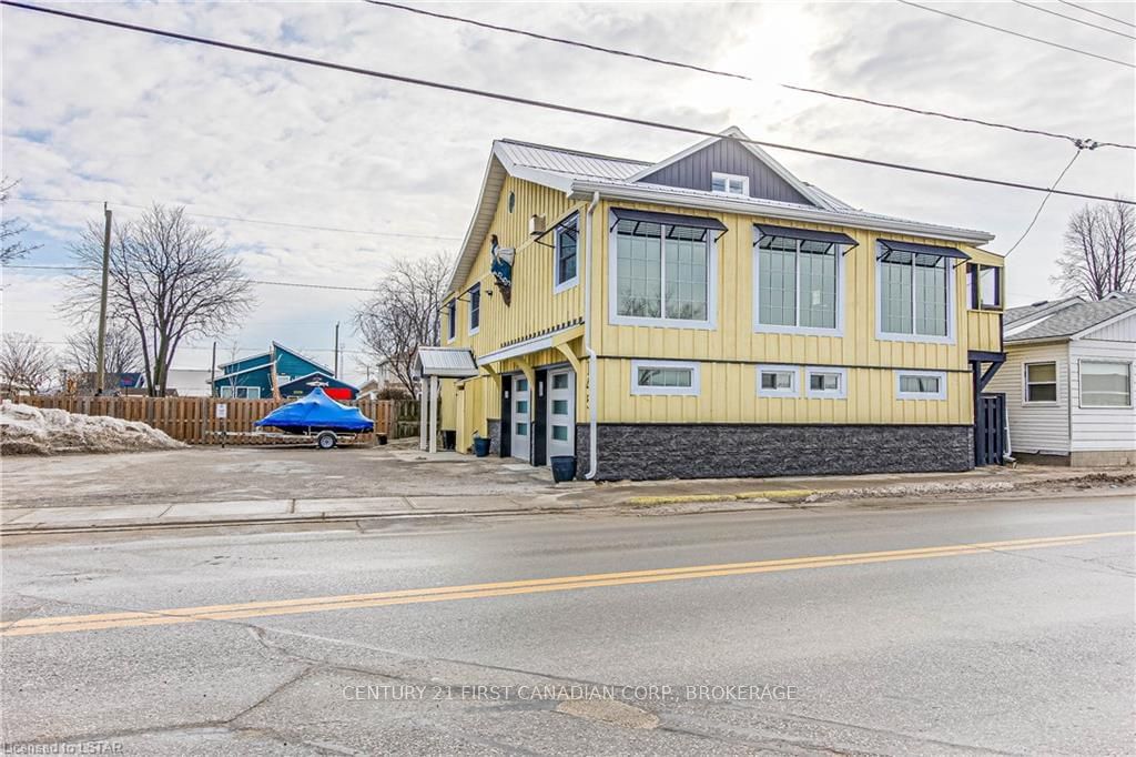 Listing Image 1