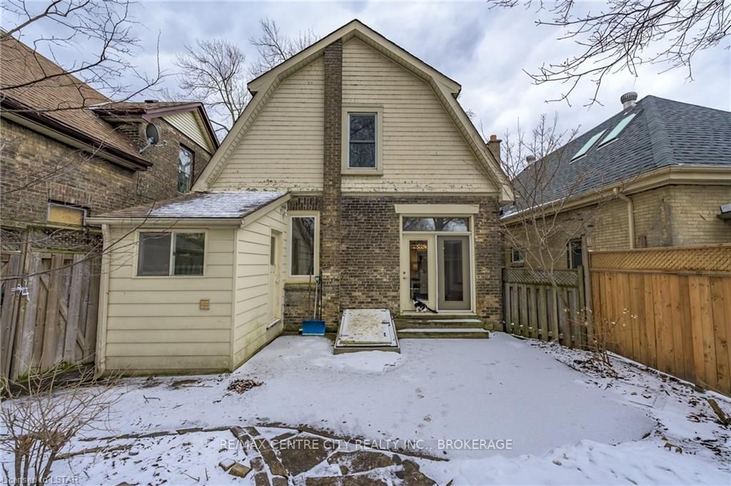 Listing Image 7