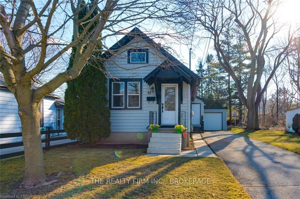 Listing Image 3