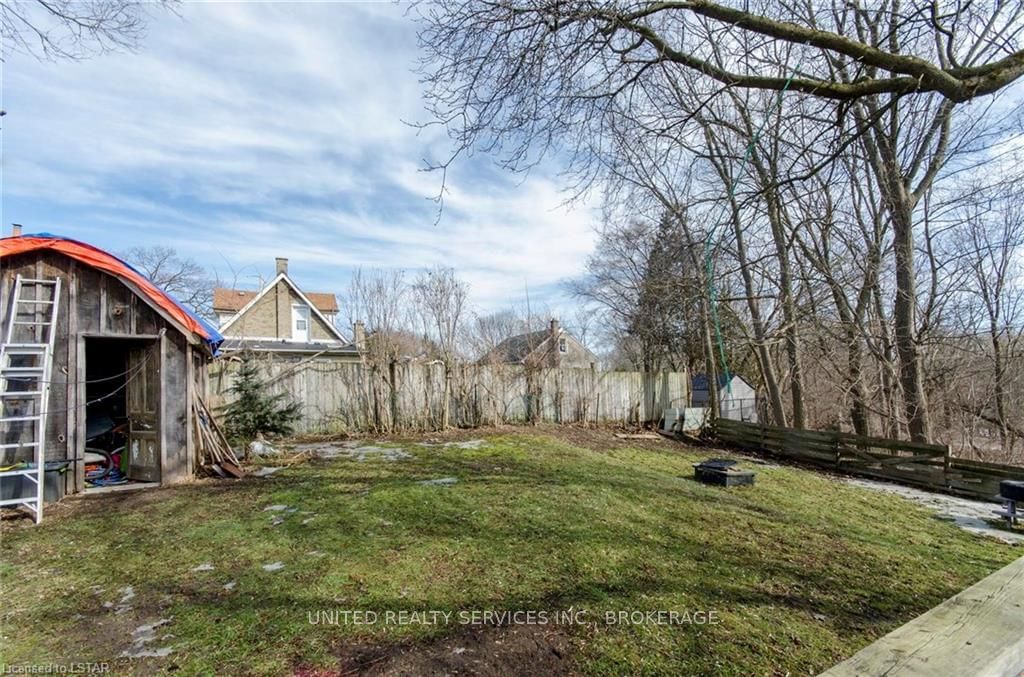 Listing Image 7