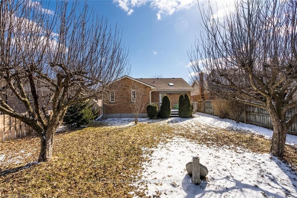 Listing Image 37