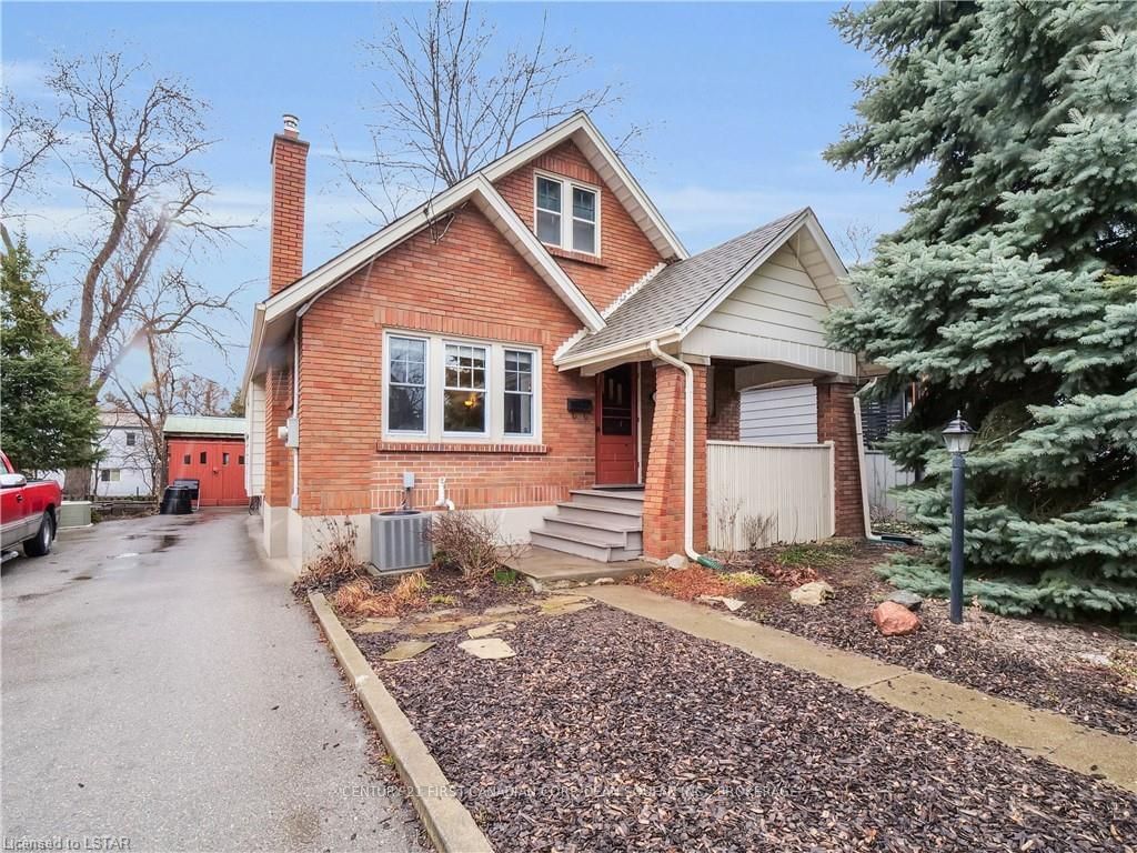 Listing photo 2