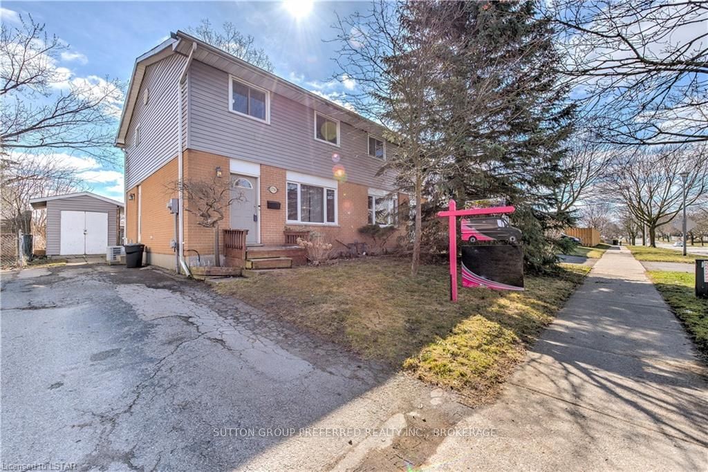 Listing Image 3