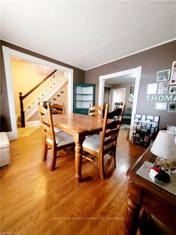 Listing Image 7