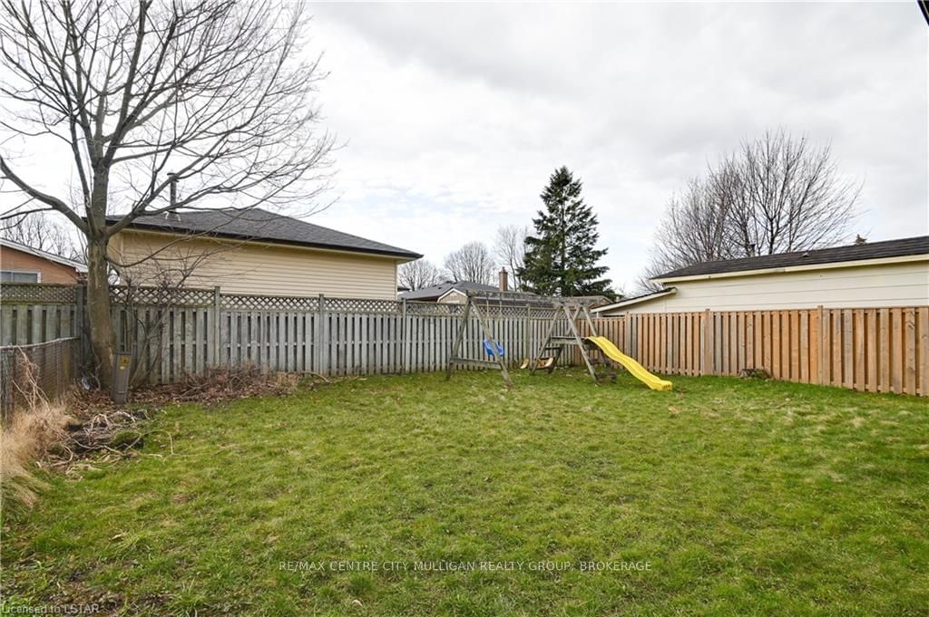 Listing Image 22