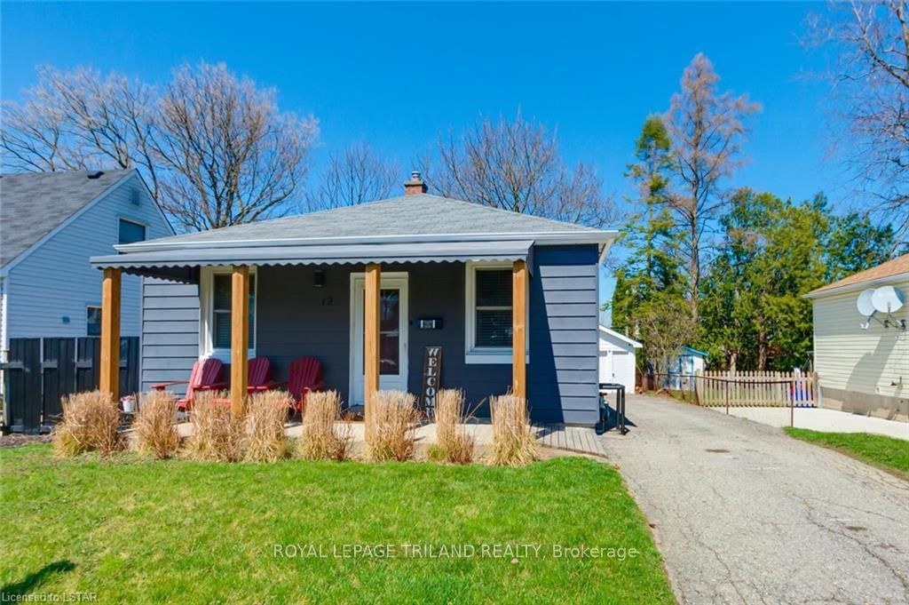 Listing Image 3