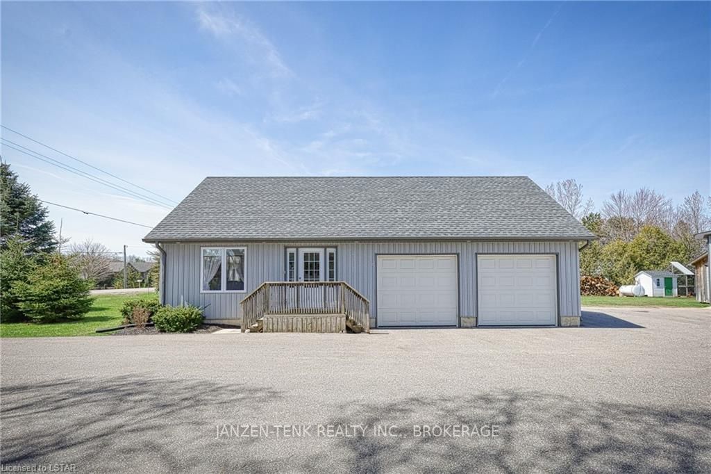 Listing Image 7