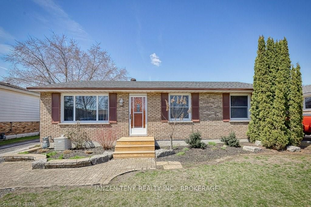 Listing Image 3