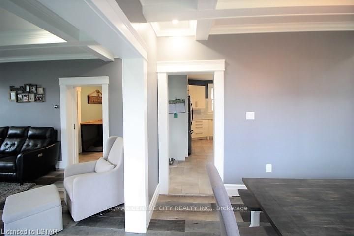 Listing Image 23