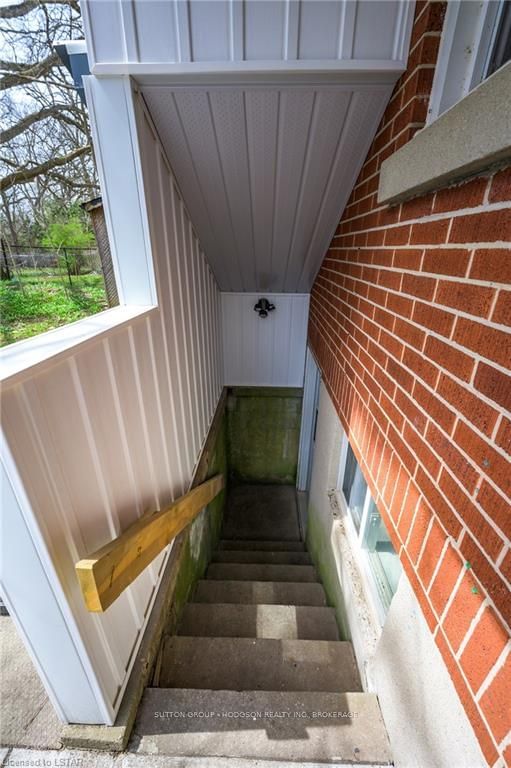 Listing Image 30