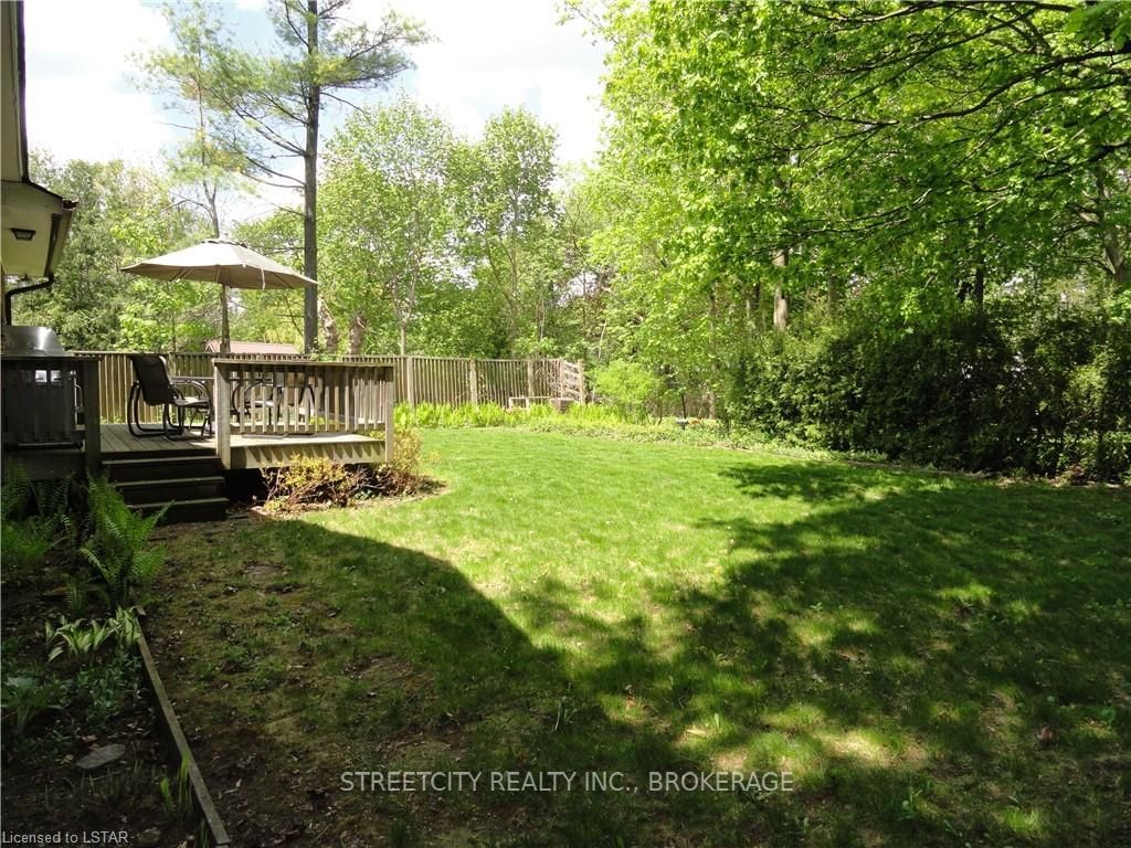 Listing Image 6