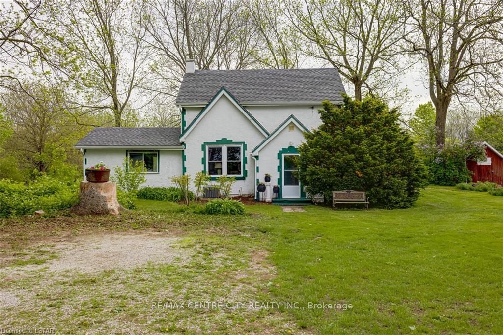 Listing photo 2