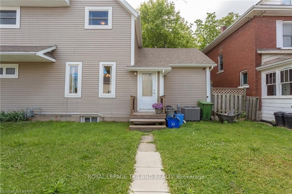 Listing photo 5