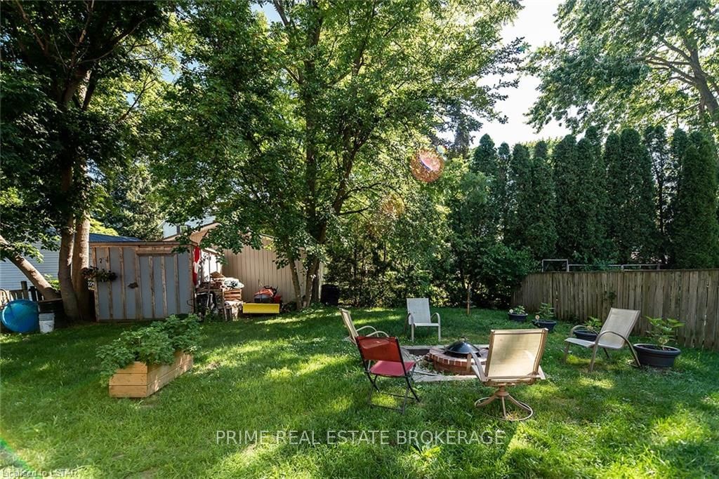 Listing Image 7