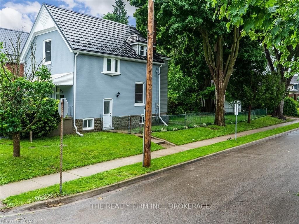 Listing Image 3