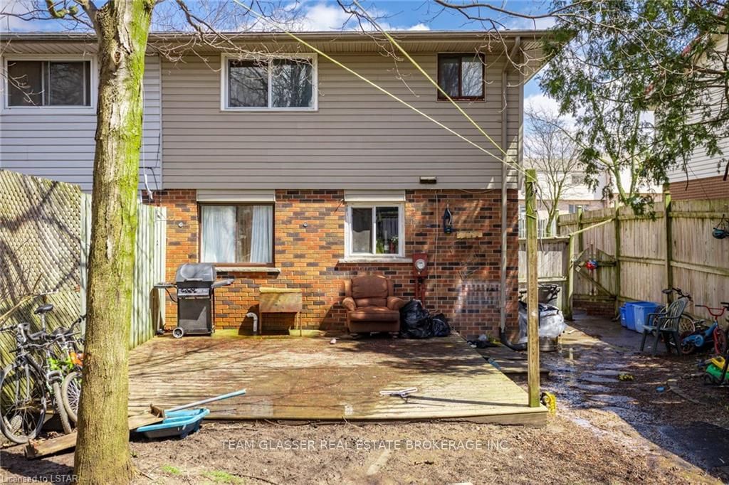 Listing Image 5