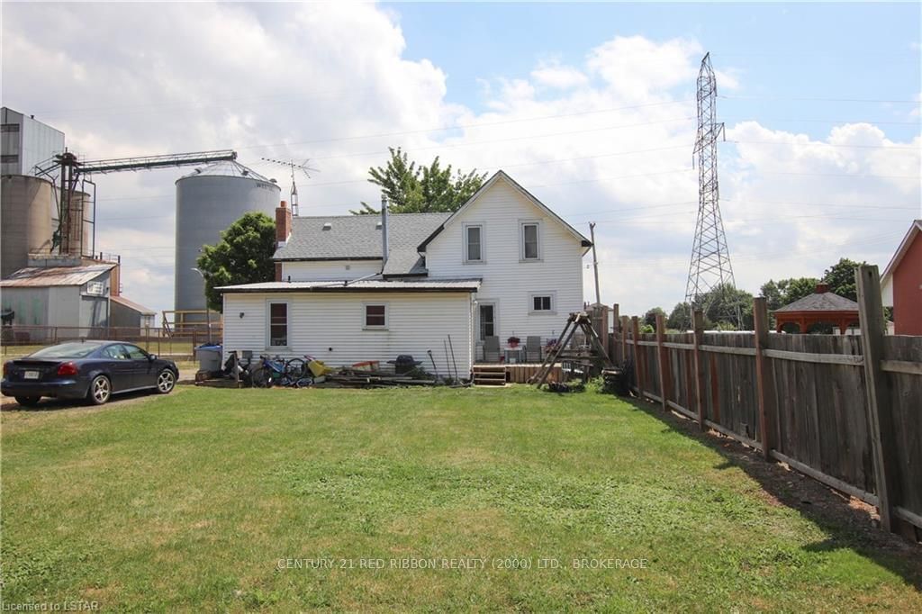 Listing Image 7