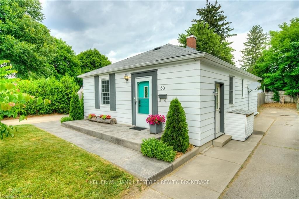 Listing photo 2