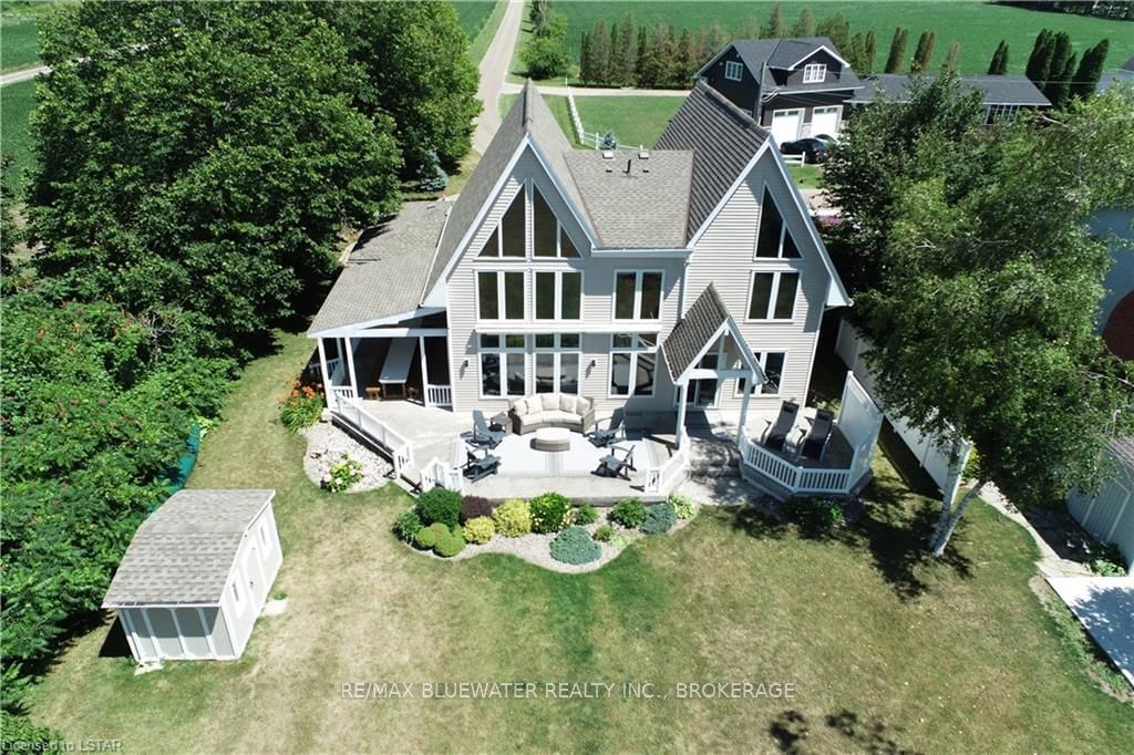 Listing Image 3