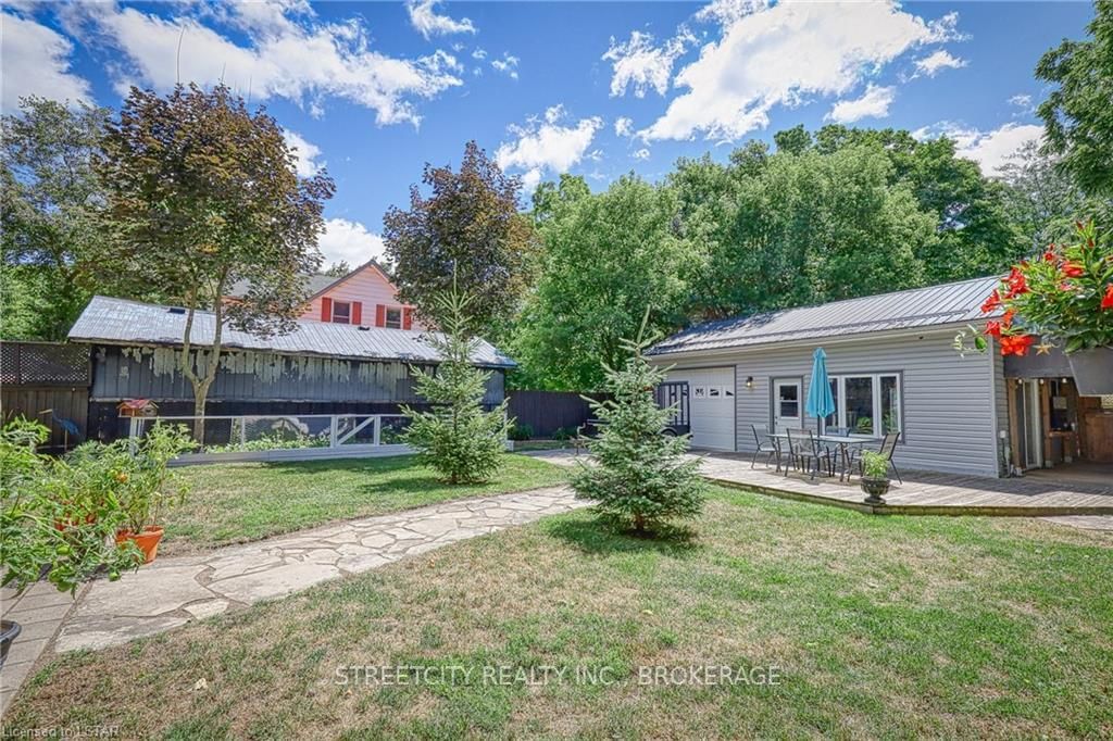 Listing Image 7