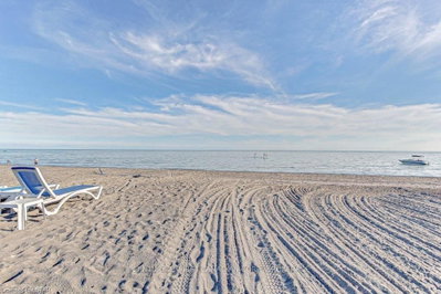 Detached House sold at 439 Edith Cavell Boulevard, Central Elgin, Ontario, W5L 1G8 - Port Stanley - MLS: X7807409