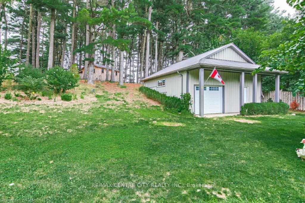Listing Image 3