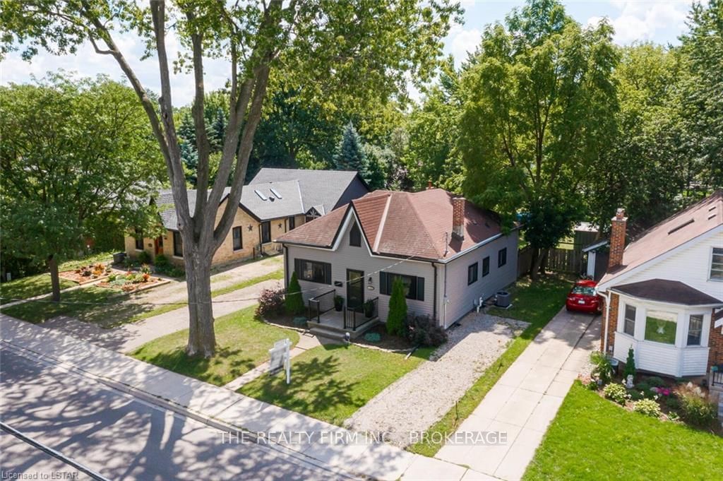 Listing Image 3