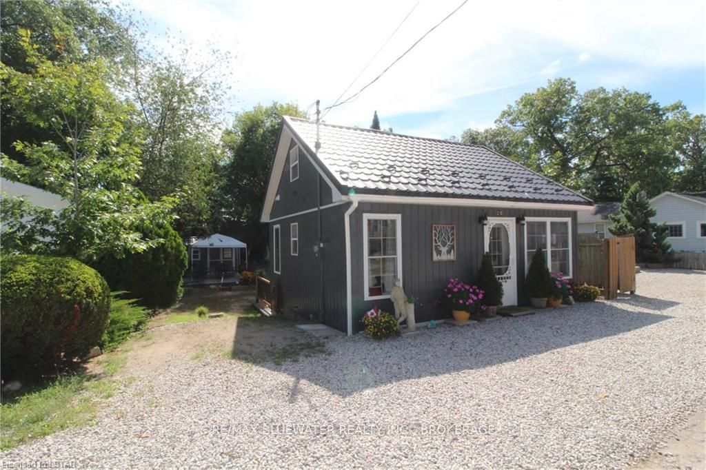 Listing Image 3