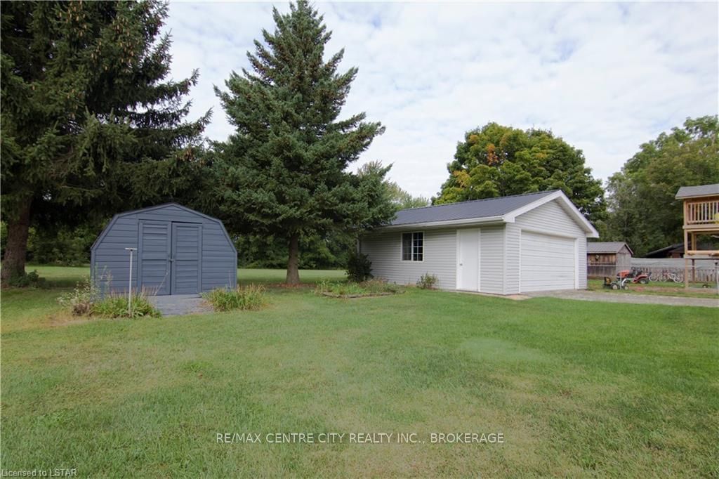 Listing Image 5