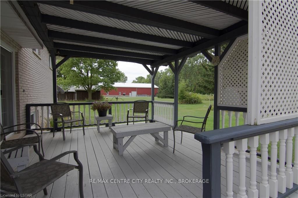 Listing Image 6