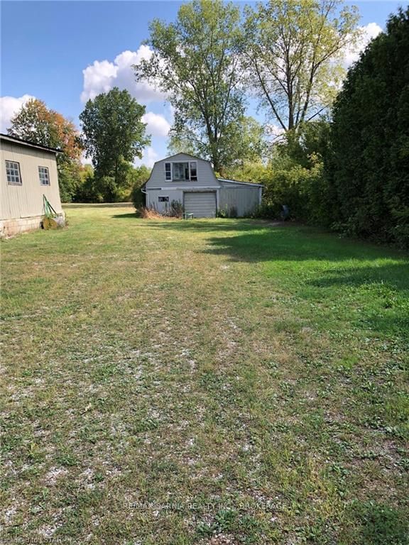 Listing Image 7